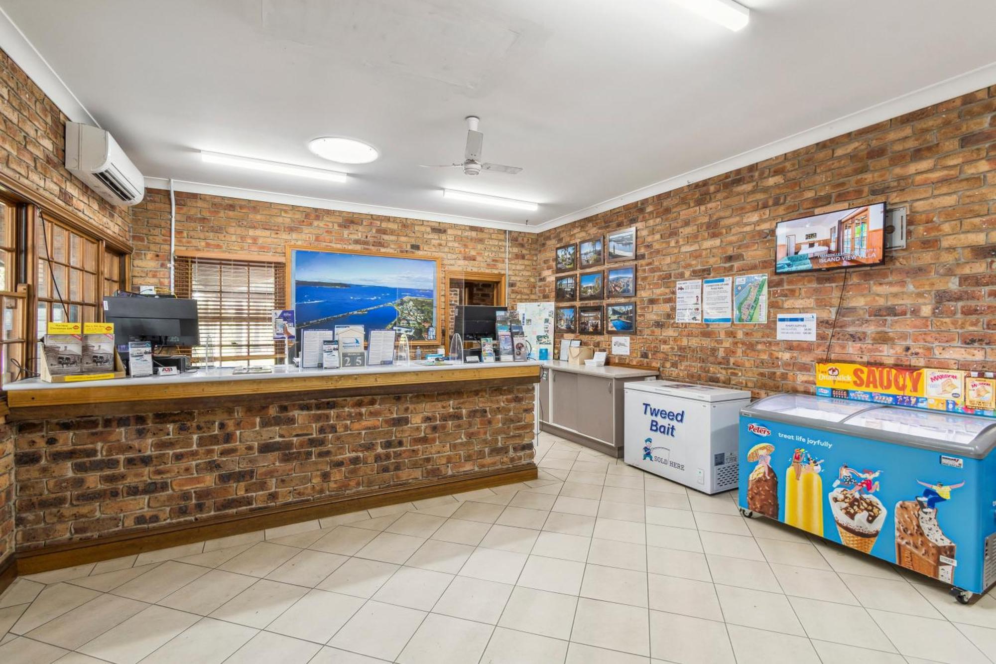 Batemans Bay Marina Resort Exterior foto
